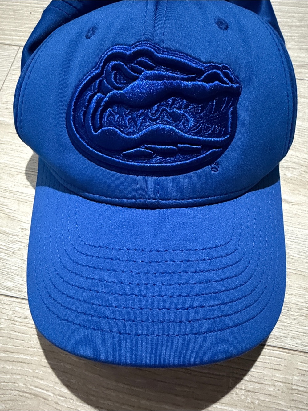 Top of the World FLORIDA GATORS Blue Baseball Cap Embroidered  fitted Flex cap